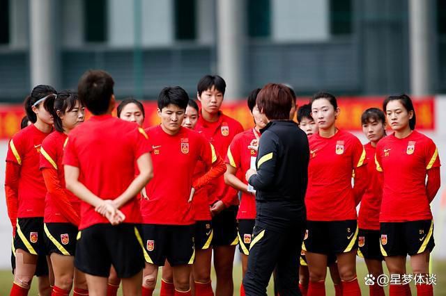 今日焦点战预告18:00韩职联升降级附加赛 釜山偶像vs水原FC、金浦FCvsFC江原 首回合谁能先拔头筹？20:00亚冠赛事武汉三镇 VS 浦项制铁，武汉三镇能否捍卫主场颜面？03:00 英超赛场谢菲尔德联 VS 利物浦，谢菲尔德联临阵换帅，利物浦笑纳三分？04:15 英超 曼联 VS 切尔西，红蓝大战，曼联内部频传将帅不合之声，切尔西乘势再取一胜？事件图片报：穆勒想再踢一年，若续约他希望不降薪&转会想去欧冠球队德媒《图片报》报道称，穆勒还想要再踢一年，如果和拜仁续约他希望的是不降薪。